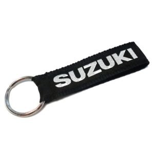 Llavero Suzuki negro y gris